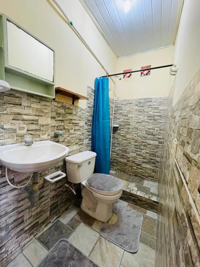 Apartamentos Cerca Al Aeropuerto Leticia Ngoại thất bức ảnh